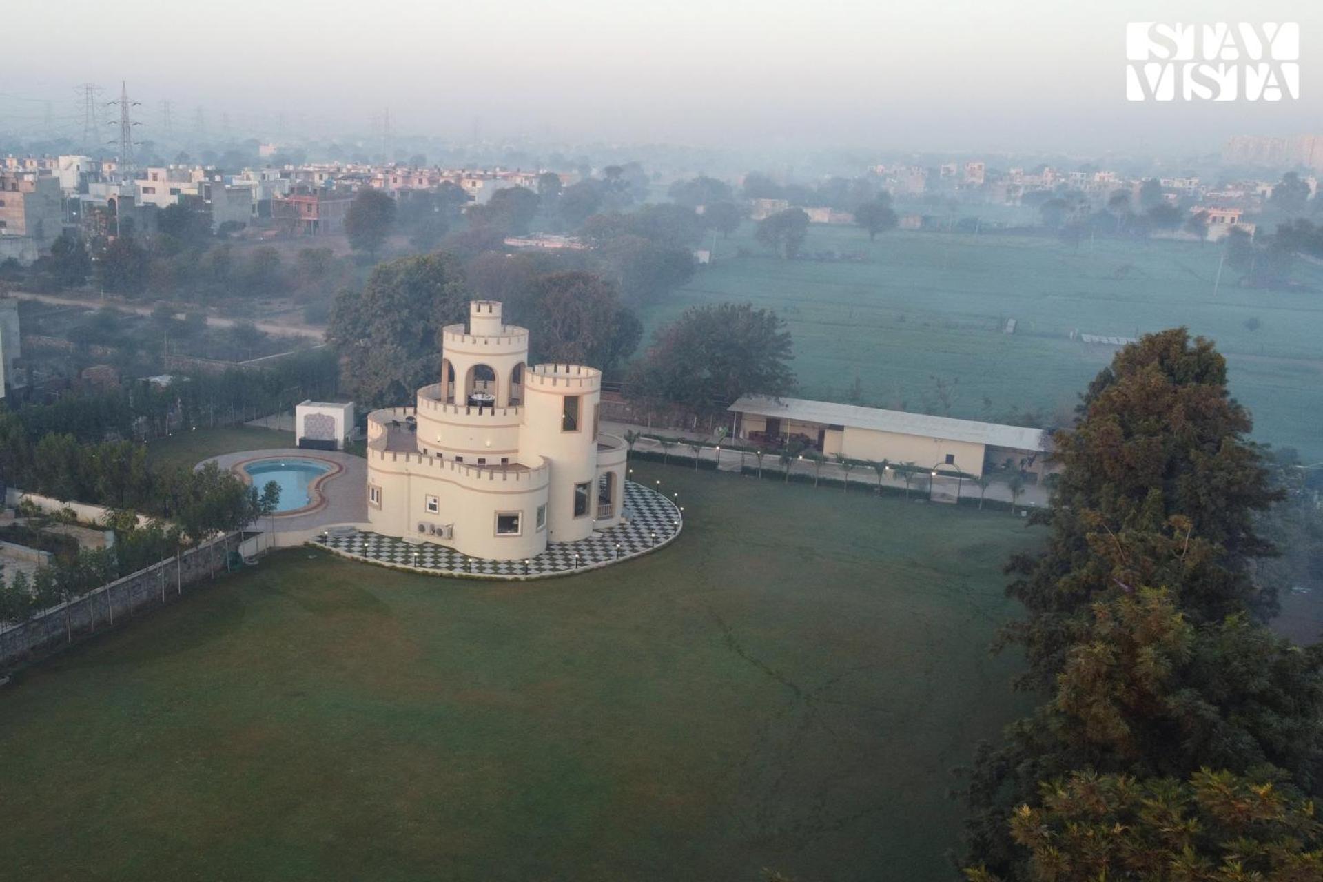 Stayvista'S Mystic Castle With Terrace, Swimming Pool, Lawn With Gazebo Dzsaipur Kültér fotó